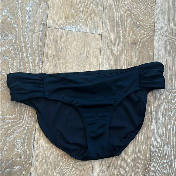Athleta Other - Athleta Bikini Bottoms